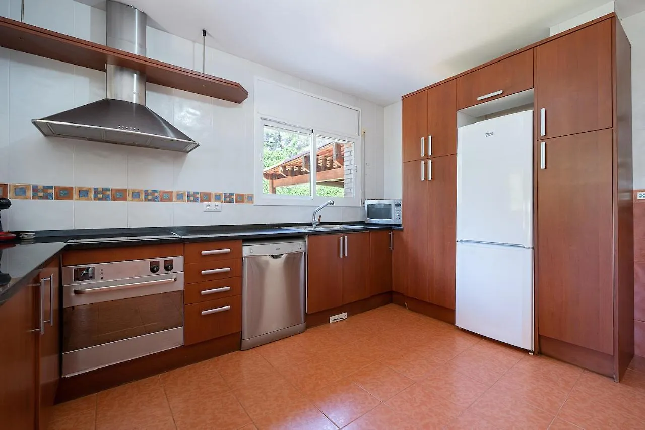 Global Boscos Con Piscina Privada Tarragona